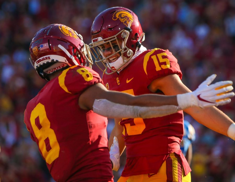 USC Wide Receiver Drake London (right) celebrating with former teammate Amon-Ra St. Brown. London is ranked as my WR5 heading into the 2022 NFL Draft.