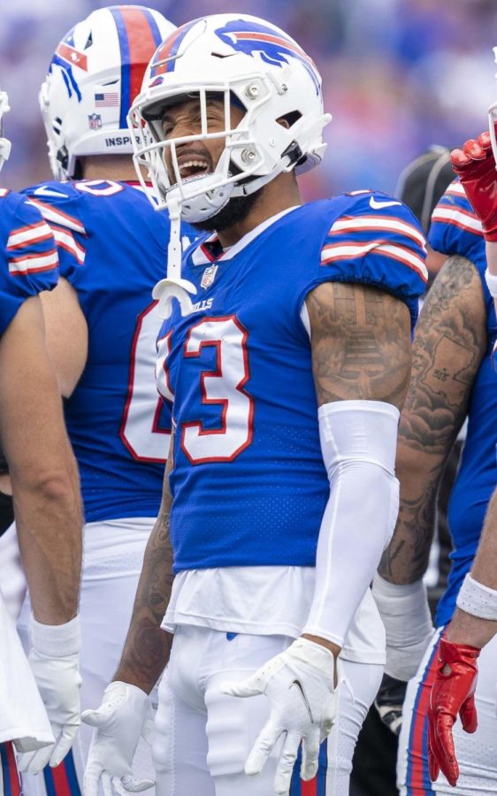 Gabriel Davis in the Buffalo Bills huddle in 2021.