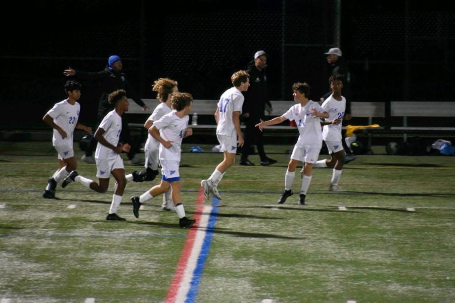 LD Boys Soccer returns to states bound stardom