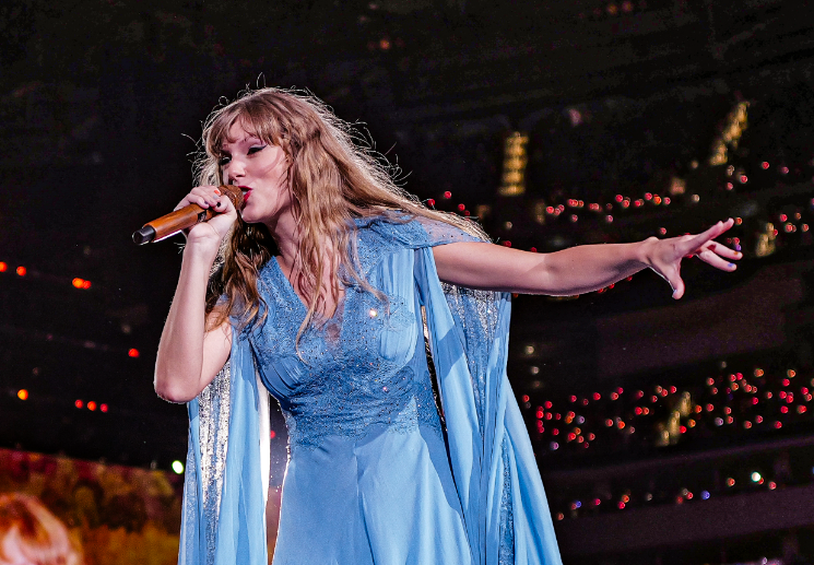 Taylor+Swifts+blue+outfit+from+her+folklore+set+of+the+Eras+Tour.