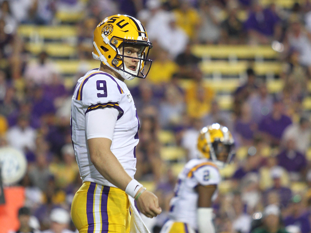 Joe Burrow preparing for a snap. Burrow is one of the many NFL quarterbacks who have suffered major injuries this season.