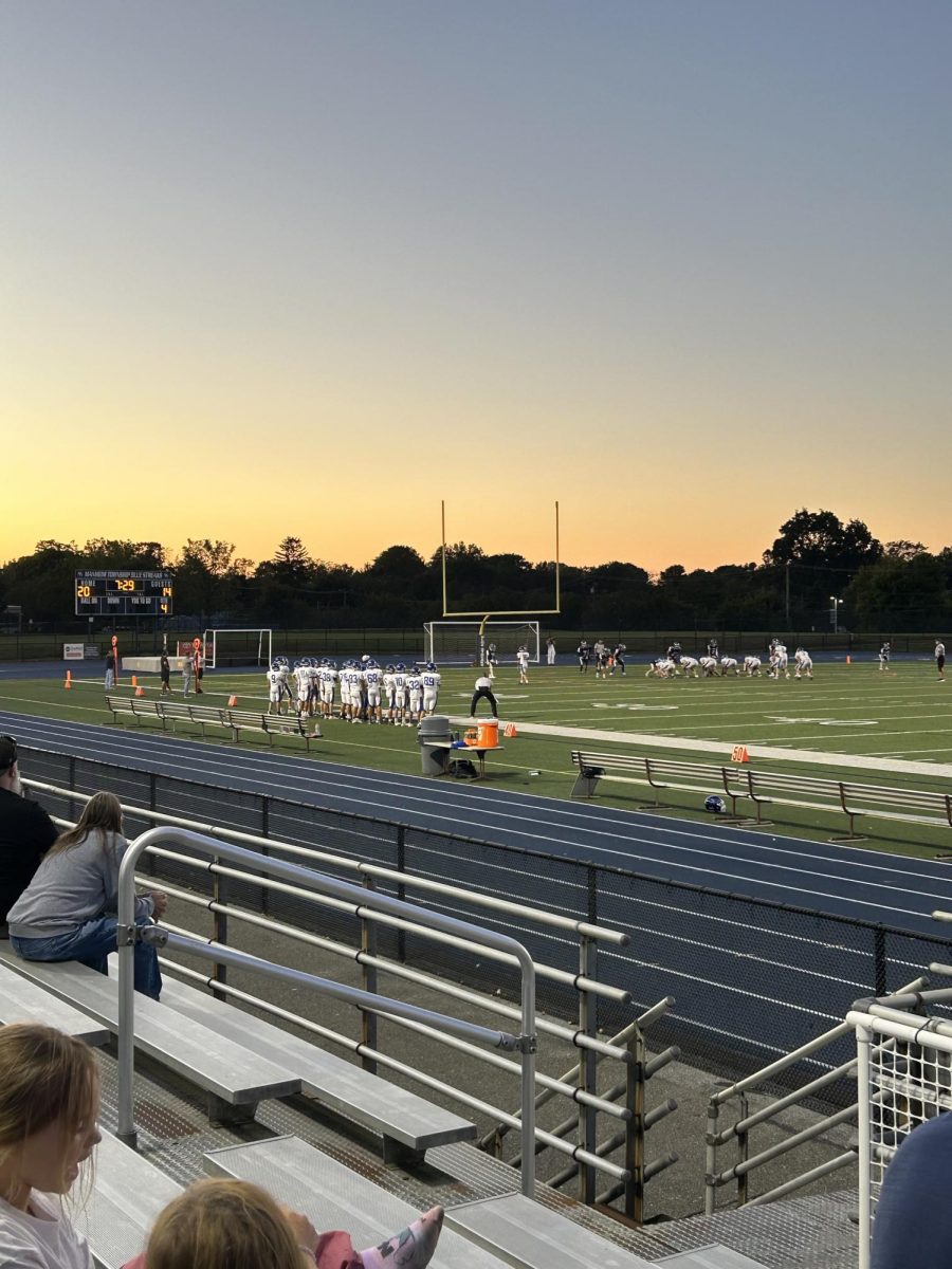Freshmen Football Take on Blue Streaks